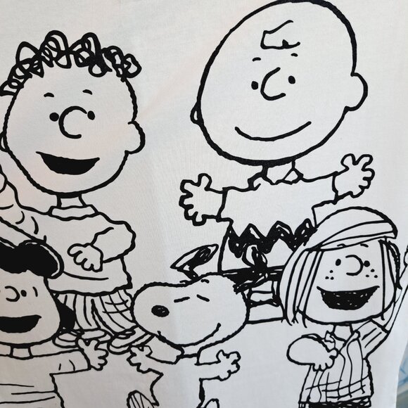 Charlie Brown, Snoopy & Peanuts T-Shirt With Silicone Patches Size: Small - Picture 4 of 8